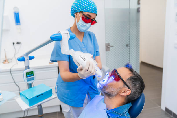 Best Cracked Tooth Emergency Dentist  in Haven, KS